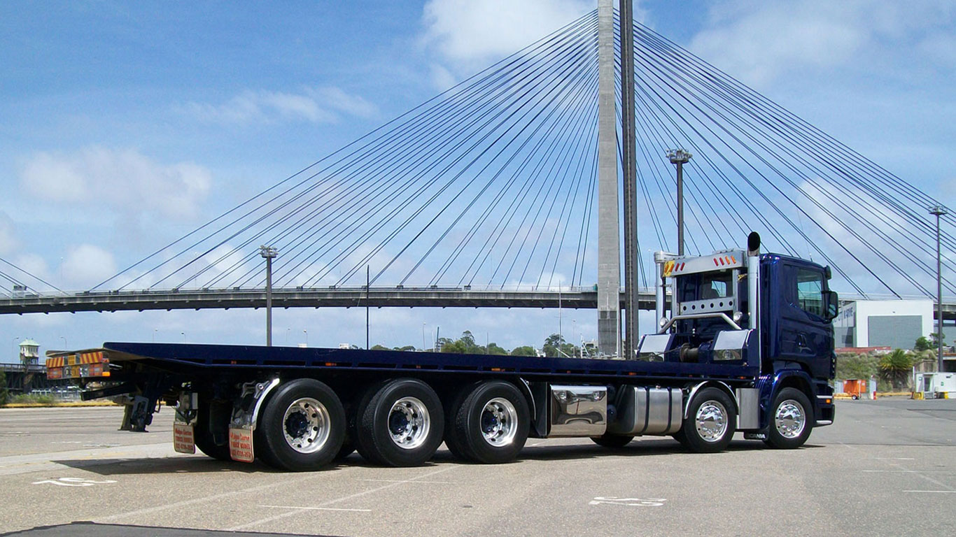 Tilt Tray Hire Sydney, Sydney Tilt Tray Hire NSW, Tilt Tray Truck Hire Sydney